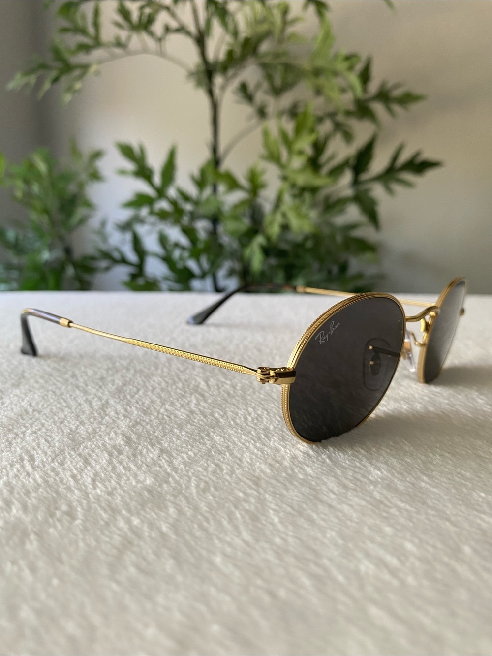 Ray-Ban Oval Flat Lenses Sunglasses | Unisex | RB3547N, Arista Gold/Dark Gray - Picture 4 of 15